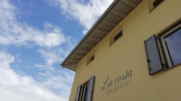 La Costa Bed & Breakfast